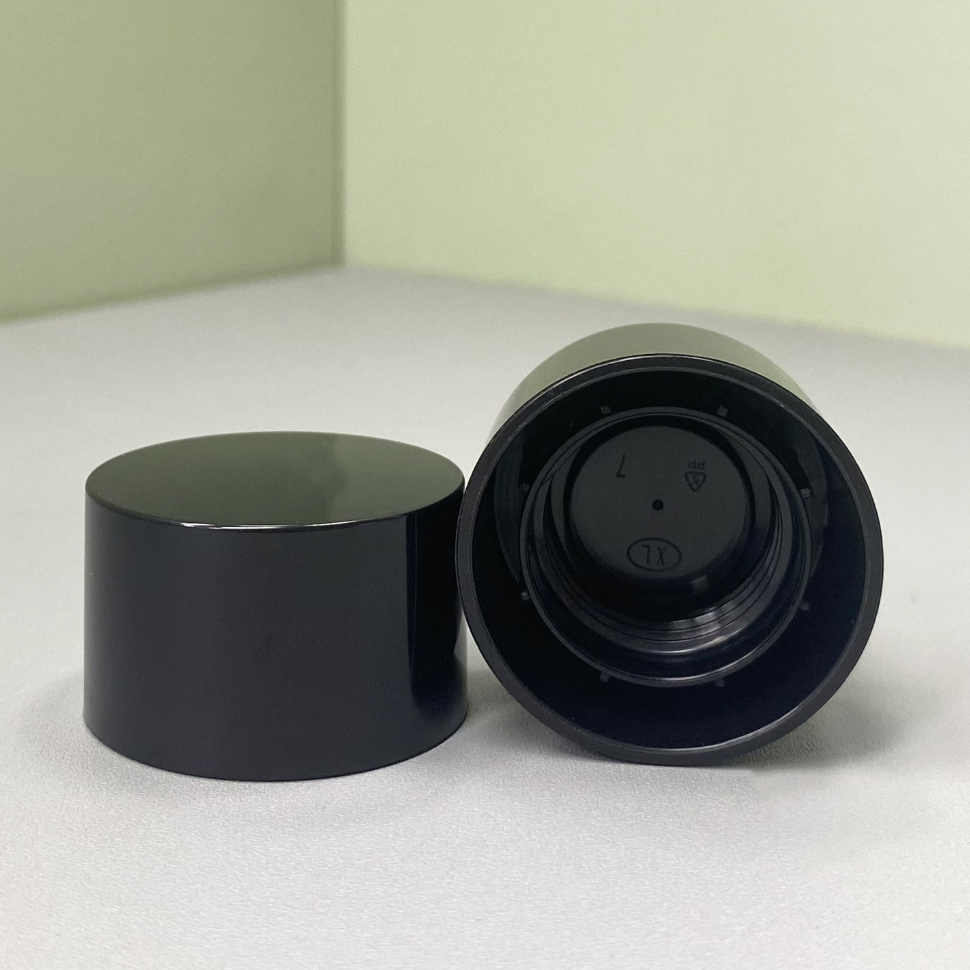 顺德工厂24牙防晒霜双层盖24-410光身防漏设计平顶通用盖可配垫片