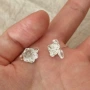 亮面文艺s925银色耳钉