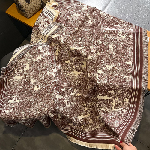 Autumn and winter ethnic style tassel large square scarf for women in Lijiang travel photography warm imitation cashmere scarf thick shawl dual use