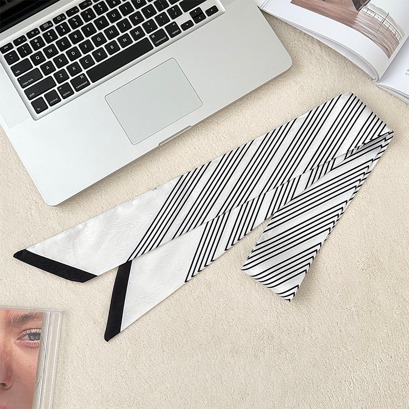 Pañuelo de seda, banda larga, sensación de alta calidad, bufanda pequeña decorativa, bolsa de toalla de seda, envuelta, pañuelo floral, cinta para el cabello, serpentín para el cabello