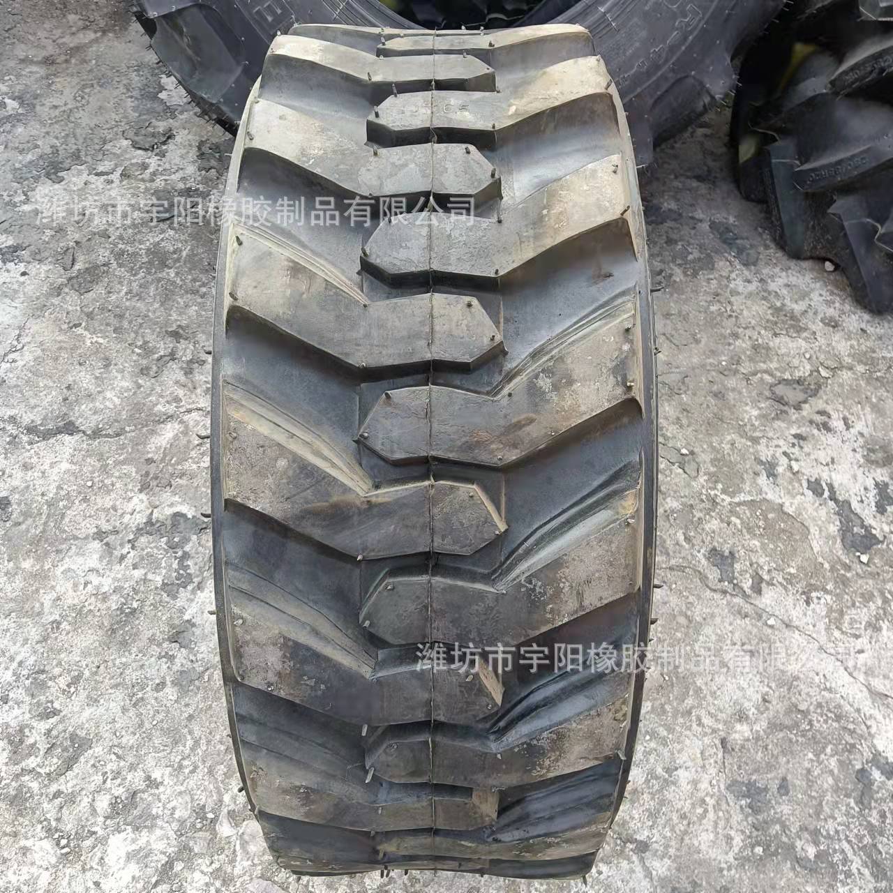 10-16.5 真空滑移装载机轮胎 轮式挖掘机