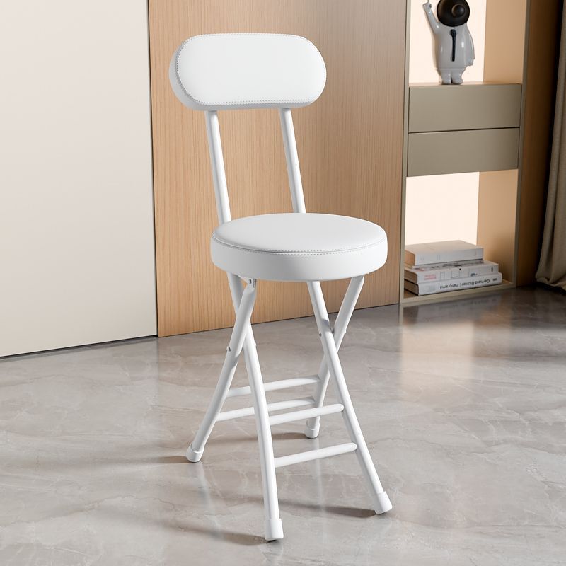 [강화철판 등받이 + 두꺼워진 시트쿠션] 흰색 프레임과 흰색 표면의 접이식 의자