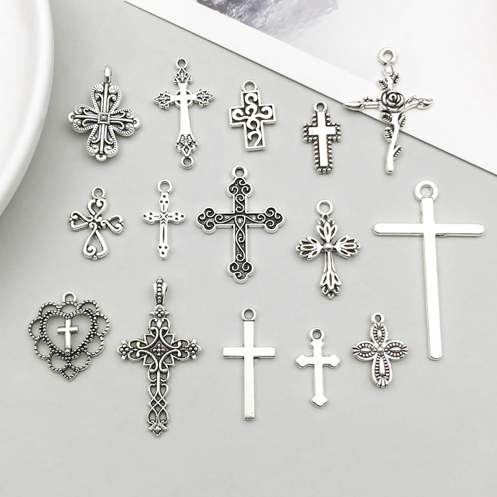 1 Nueva antigua aleación de plata Cruz serie simulación amor Cruz colgante DIY accesorios de la joyería