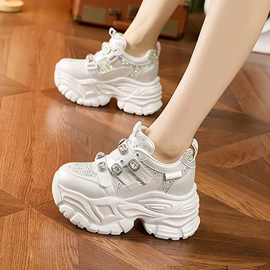 女式运动单鞋;女式皮靴;女式休闲单鞋