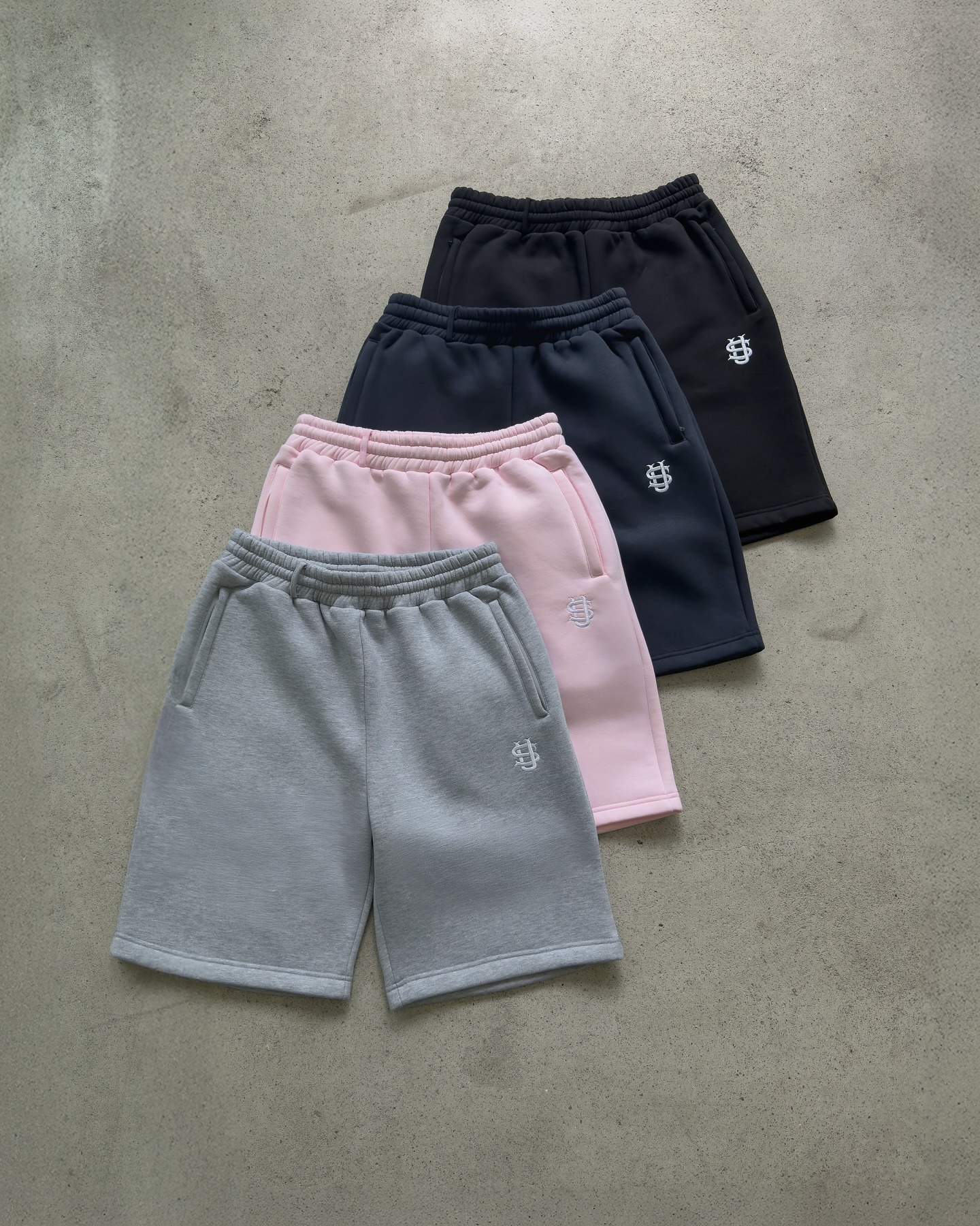 Unisex Elastic Casual Shorts With Embroidered Label For Summer_voghion.com