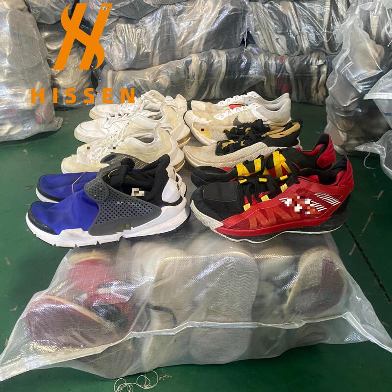 Second-Hand Shoes Export, Cross-Border Hot Sale of Old Shoes, Men's and Women's Mixed Sneakers, Canvas Shoes, Children's Shoes, Mixed Batch of Used Shoes Second-Hand Shoes Export, Cross-Border Hot Sale of Old Shoes, Men's and Women's Mixed Sneakers, Canvas Shoes, Children's Shoes, Mixed Batch of Used Shoes