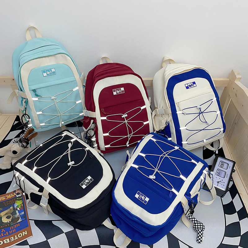 2022春季新款双肩包 时尚休闲旅行背包女 大容量学生书包双肩背包