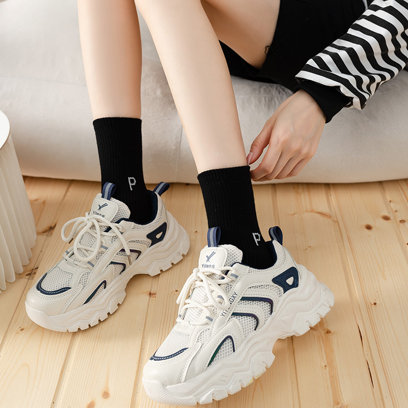 Calcetines de primavera, Otoño e Invierno calcetines de mujer a media pierna de mujer de color sólido calcetines de algodón a rayas en blanco y negro calcetines de algodón casuales deportivos