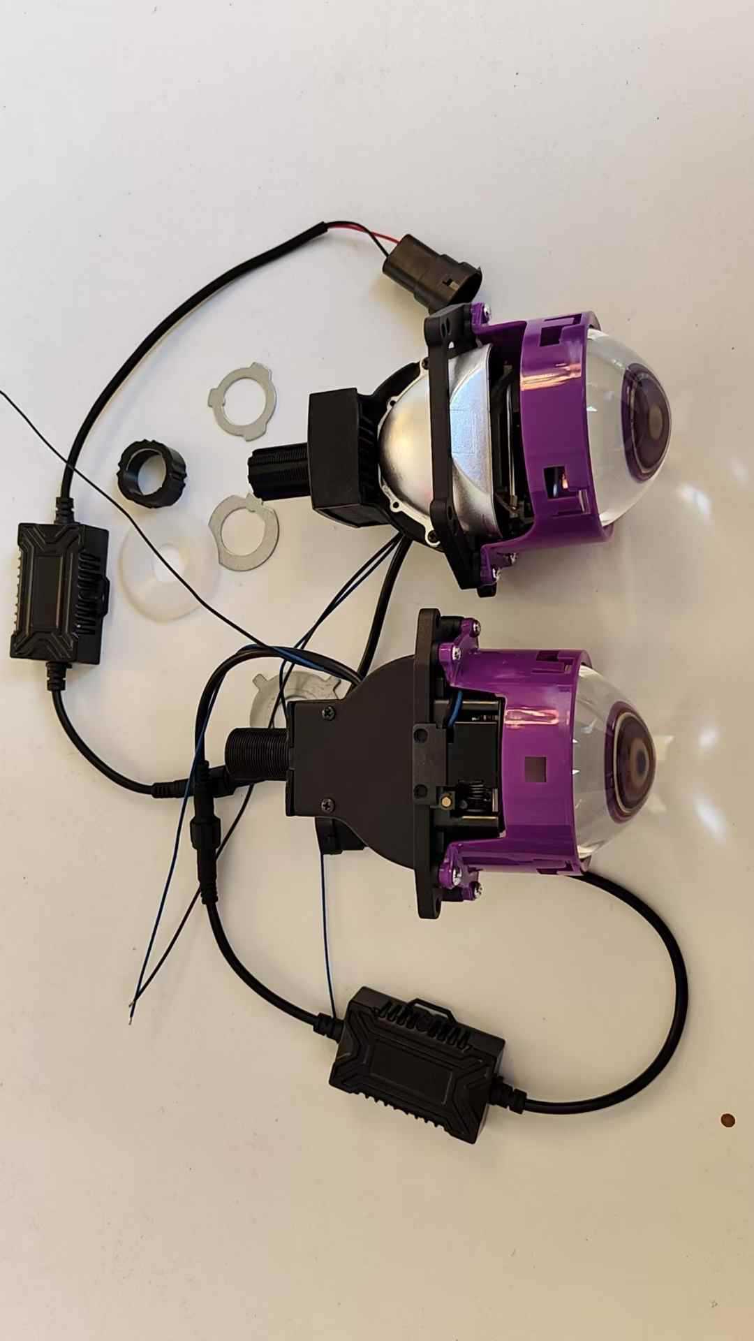 3.0 Sin pérdidas faro de automóvil LED general modificado conductor externo general H4H7H11 láser LED lente dual