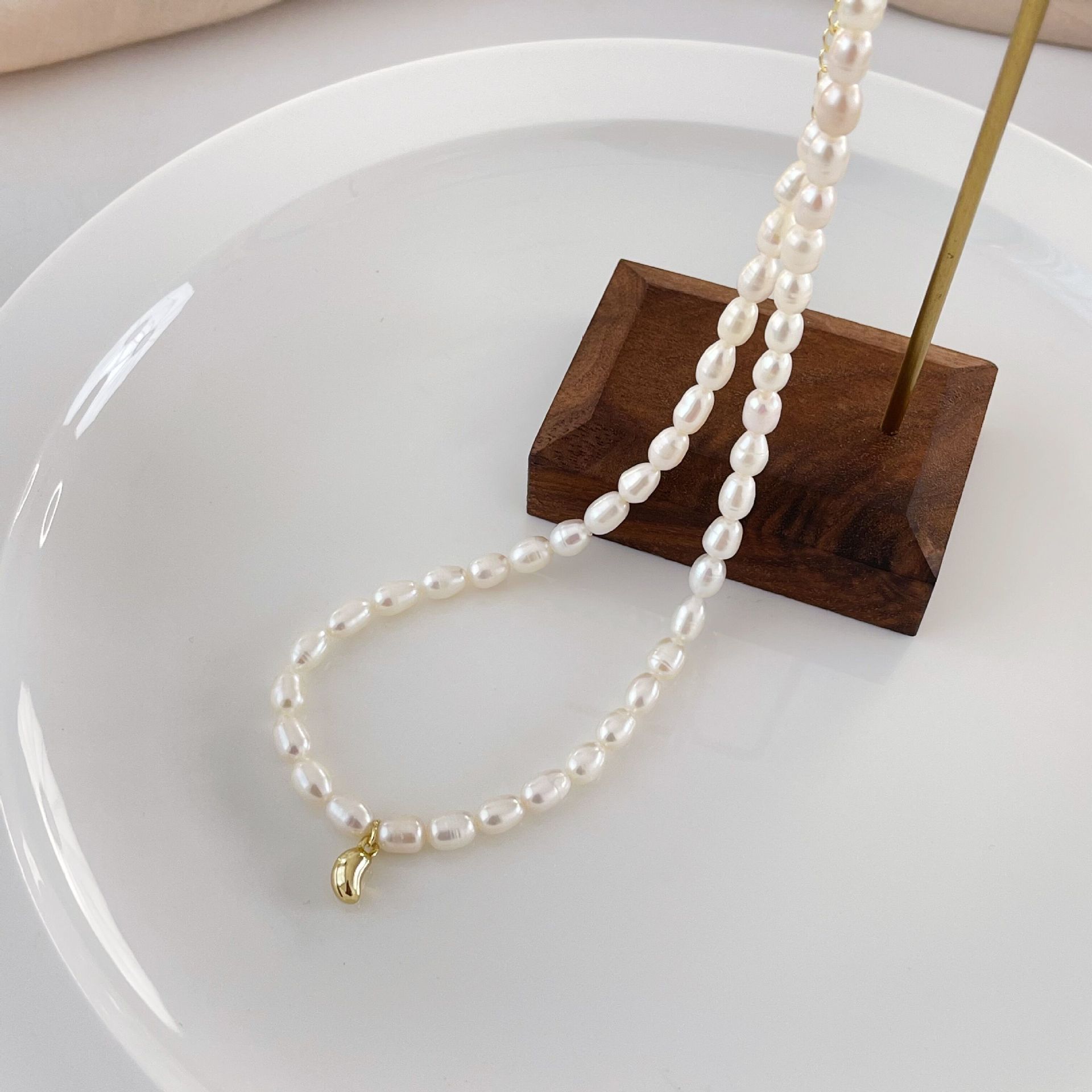 45g Weight Necklace Classification 1 Piece Quantity Daily Occasion Freshwater Pearl Material Heart Shape Pattern Women'S Gender Beaded Design Retro Style 1 Piece Retro Heart Shape Freshwater Pearl Beaded Necklace 3