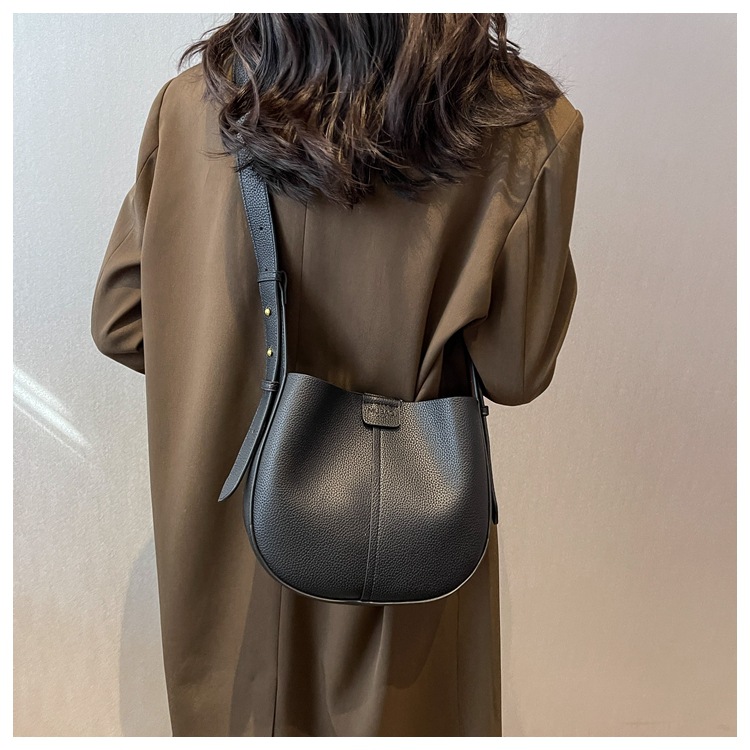 Women's Large Capacity Shoulder Bag Casual Simple Satchel Bag_voghion.com