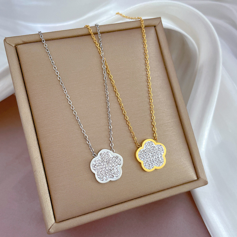 Collier fleur en or véritable avec cristaux pour femme_voghion.com