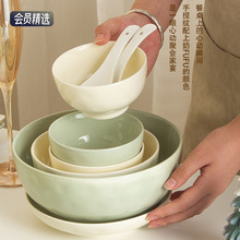 2025年高级感清新奶油风陶瓷碗简约釉手捏石纹盘子碗碟套装吃饭碗