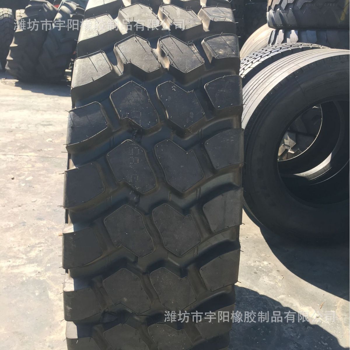 395/85R22 全钢丝卡车货车轮胎 越野轮胎