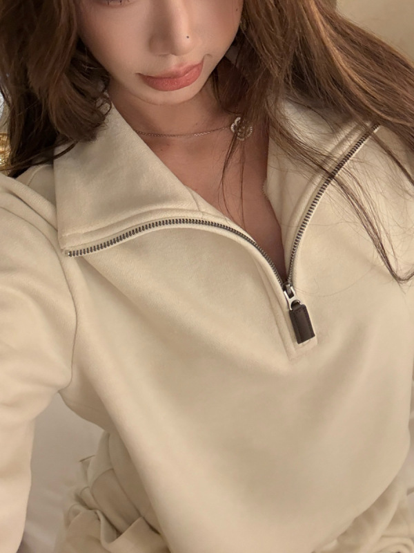 小暖炉特舒绒加厚立体分割剪裁显瘦大翻领卫衣秋季运动休闲套装女|undefined