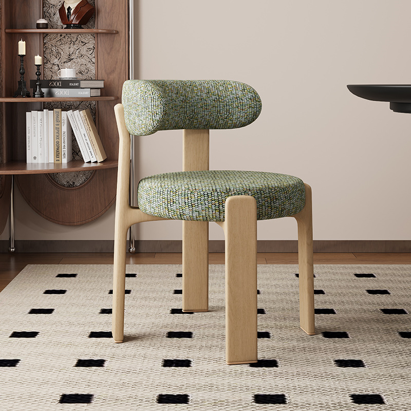 Sillas de comedor de madera sólida retrógrada francesa sillas de comedor de estilo medieval sillas de diseño de alta calidad sillas de respaldo nórdicas