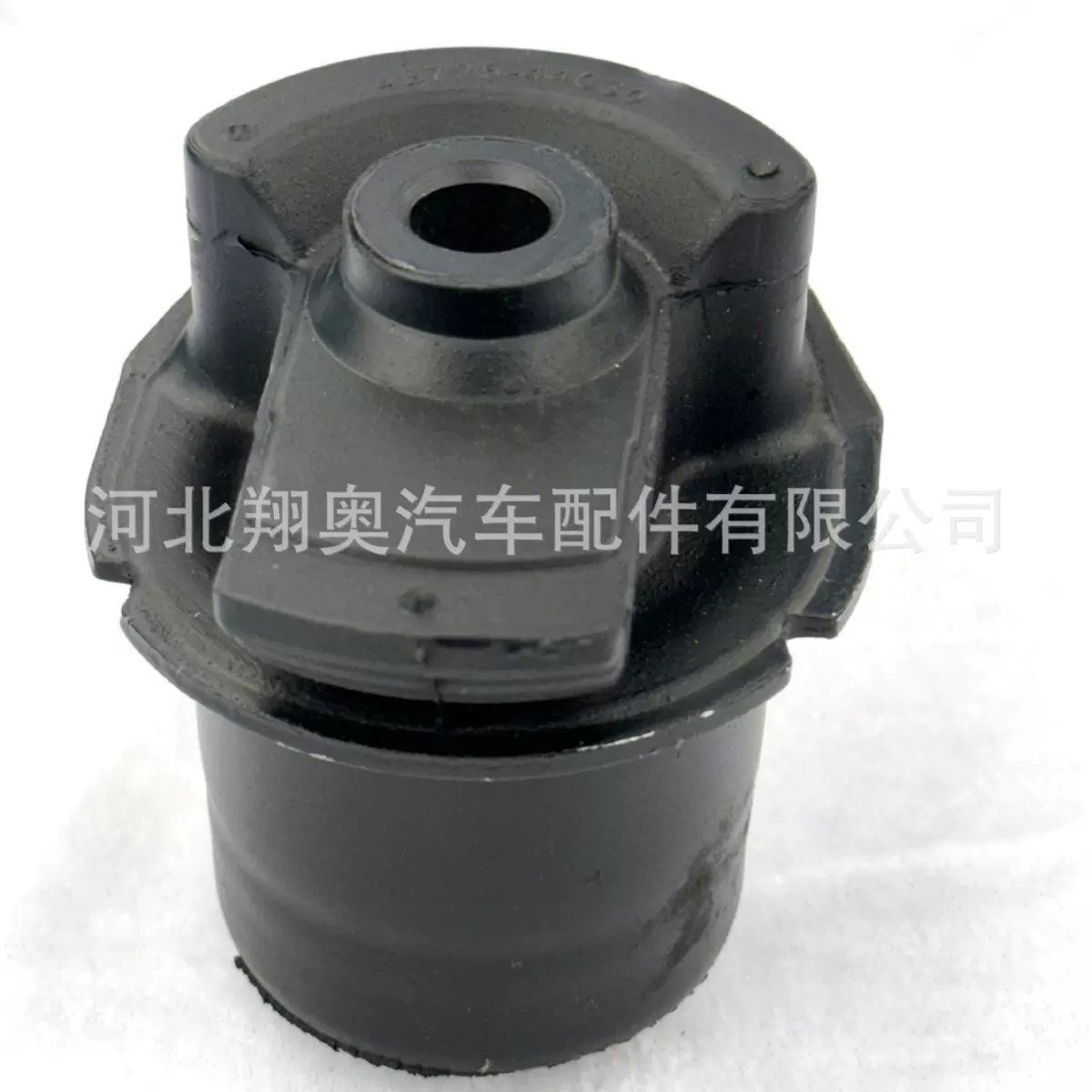48725-44030厂家直销控制臂衬套摆臂胶套悬挂衬套源头热销减震胶