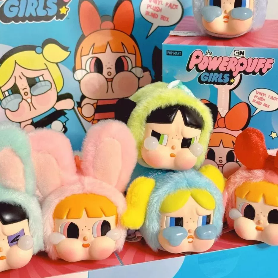 Подлинная Bubble Mart Crybaby × Flying Flying Female Police Series Crying Big Gloves Face Face Blind Blood Box Network