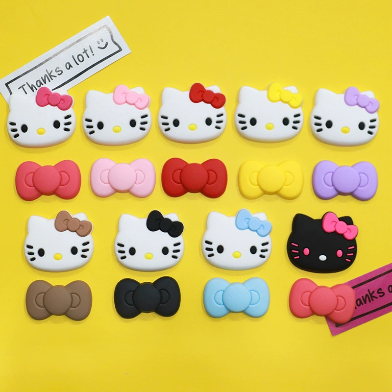 Small three dimensional accessories with bow, slippers, phone case