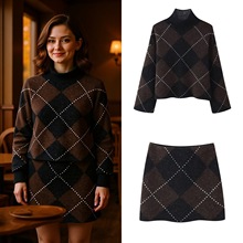 2025秋冬复古时尚菱格宽松针织套头毛衣+毛线包臀半裙针织套装女