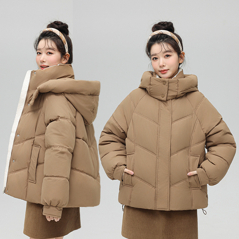 Algodón mujer 2025 otoño y invierno nuevo estilo coreano corto engrosado plumón chaqueta de algodón pequeño suelto chaqueta con capuzas de color contraste