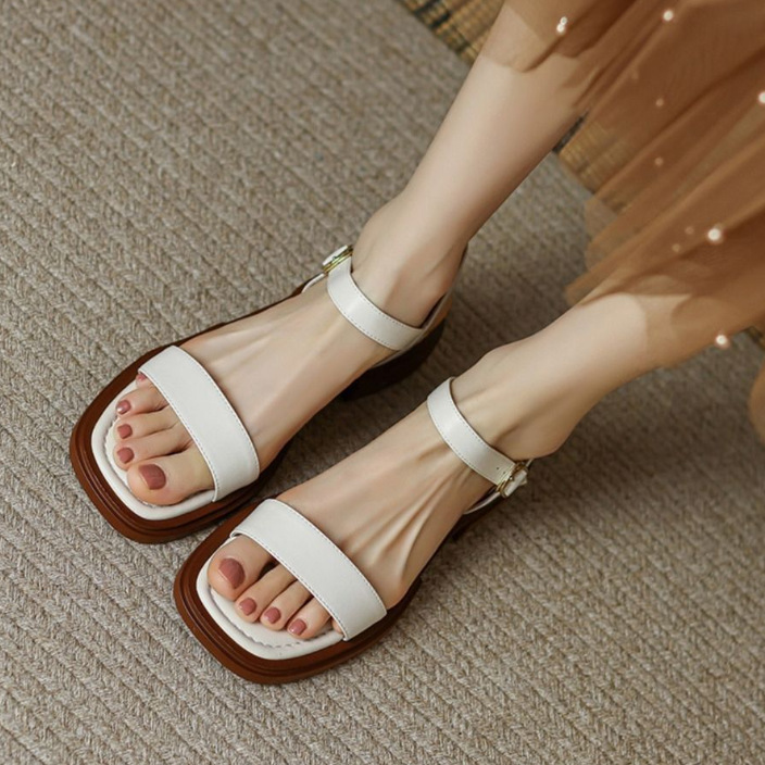 2026 nuevo primavera y verano con sandalias de mujer nuevo con un dedo cómodo con zapatos antideslizantes planos de mujer