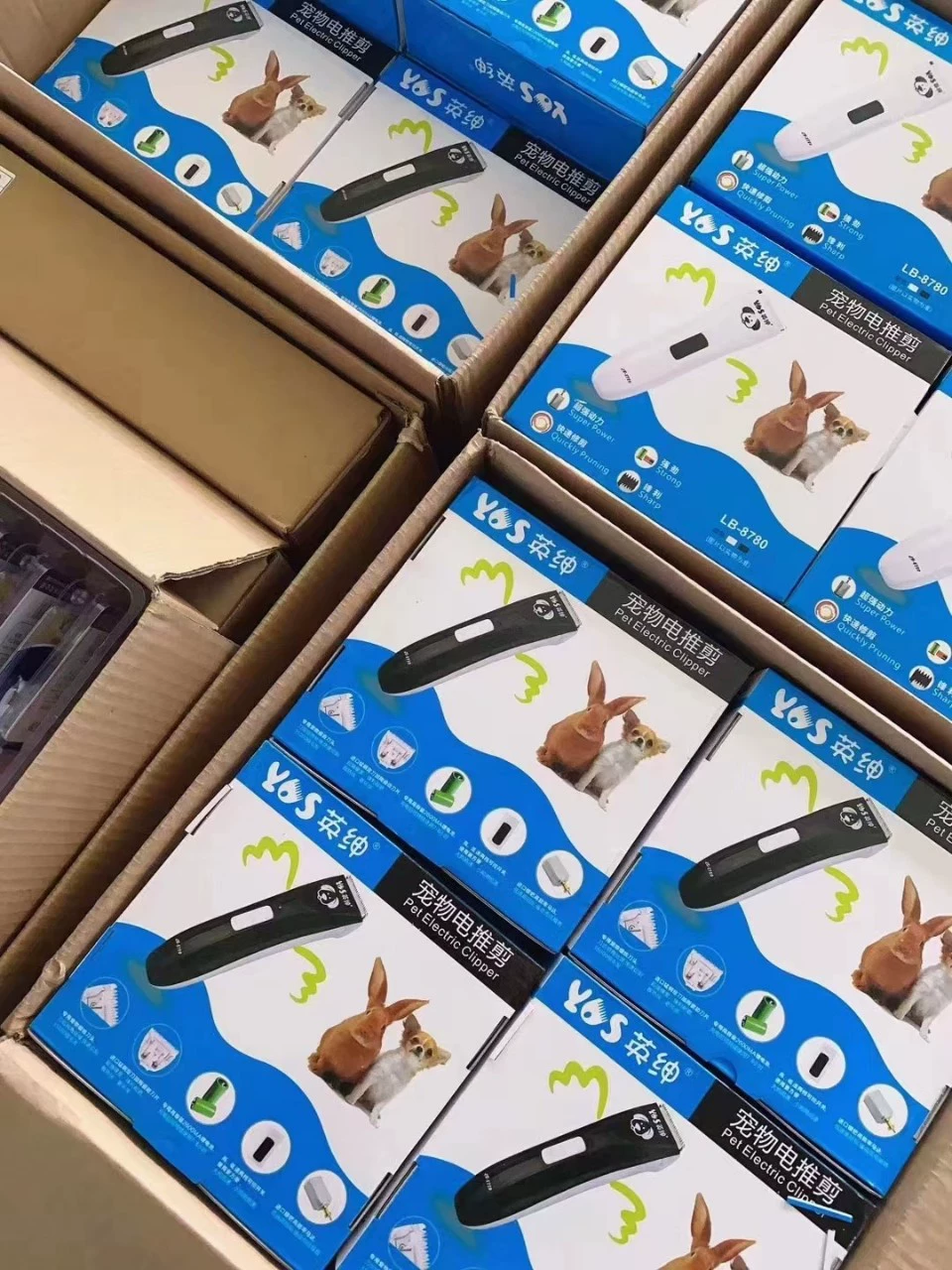 Электрические ножницы Gentry 8780 отправили 10 режущих головок для поддержки поколения волос.