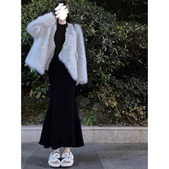 黑色鱼尾针织连衣裙子女装长款春秋2025新款内搭打底春秋长裙修身