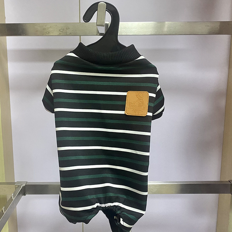 Thickened, Simple And Stylish Pet Clothes Hanger, Small Size, Non Slip, Not Easy To Fall Off, Black Plastic Cat And Dog Clothes Hanger._voghion.com
