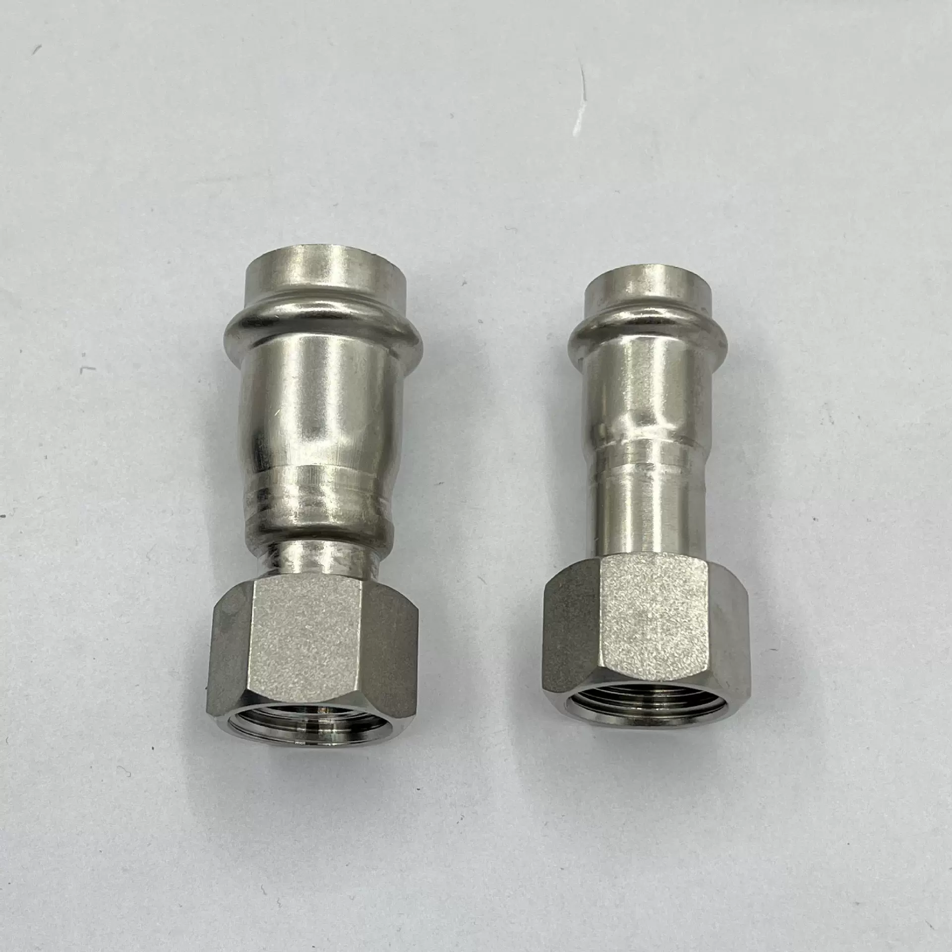 304不锈钢双卡压移动螺母直通接头活动内丝直接薄壁燃气油任接头