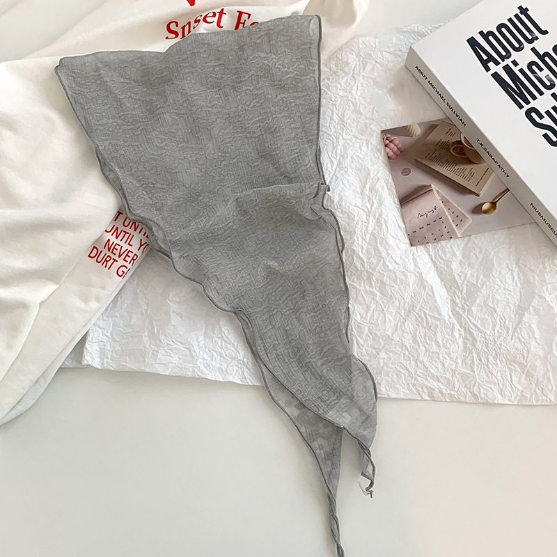 Bufanda de seda de alta calidad nueva bufanda pequeña lisa bufanda fina de todo fósforo literaria bufanda en la cabeza multiusos cinturón de la bufanda en forma de diamante