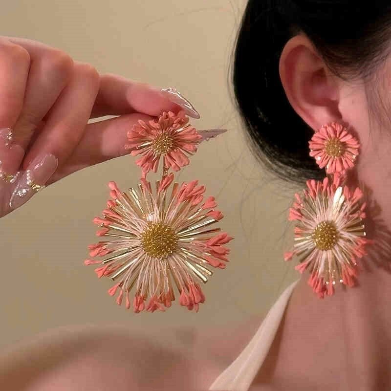 リゾートアイランド～女性用リゾート風手織りフラワーイヤリング、ユニークで誇張されたビーチ風雰囲気のイヤリング|undefined