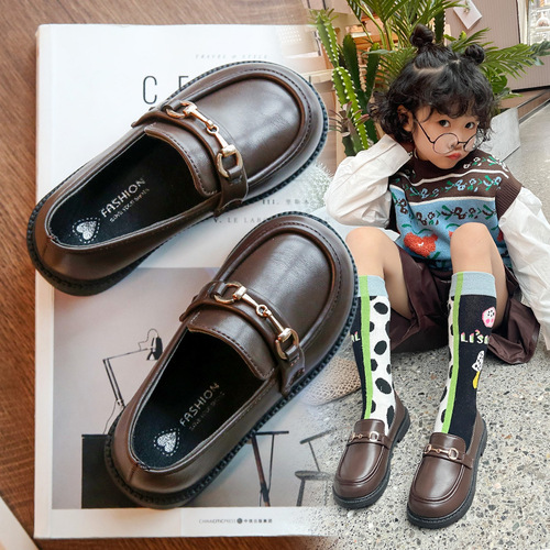 Girls' shoes, children's leather shoes, 2024 spring and autumn new British style shoes, baby fashion casual shoes, metal buckle shoes