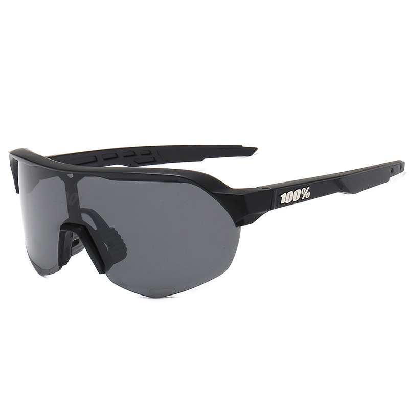 8226 black frame gray film
