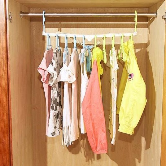 十連児童新生児赤ちゃんハンガー多機能防風滑り止め干し収納無痕創意服掛け10