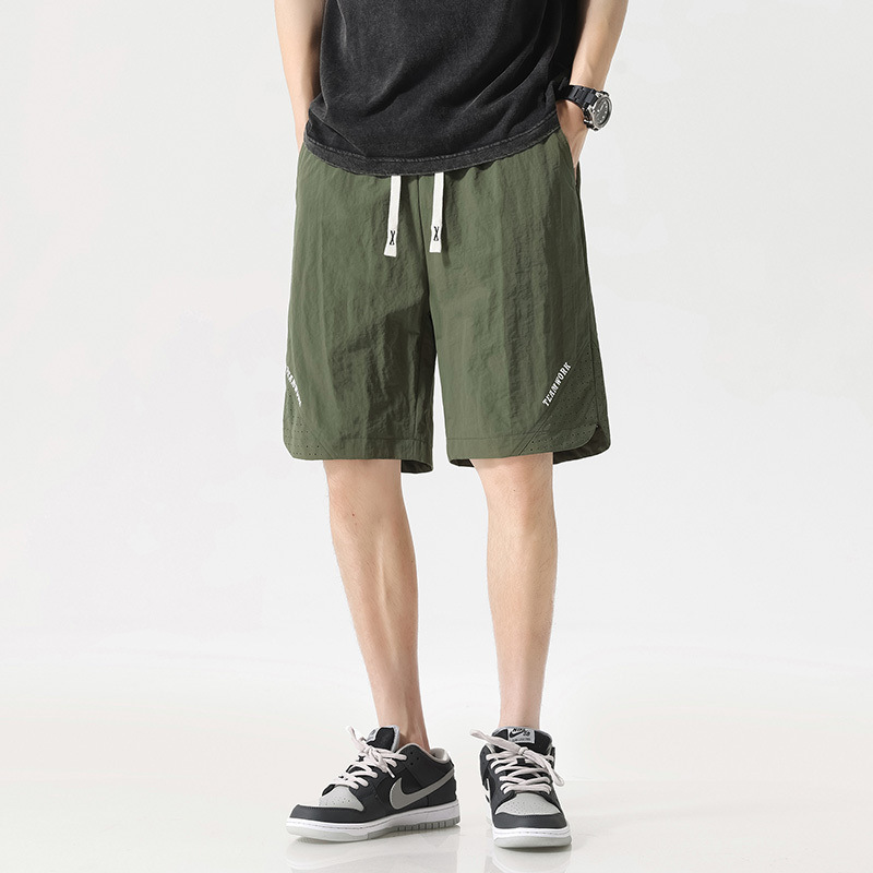 Pantalones cortos de trabajo de verano para hombres japoneses bolsas de moda pantalones recto pantalones de cinco puntos para hombres pantalones de estilo americano