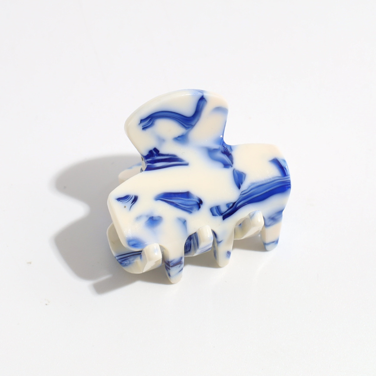 12g Weight Hair Claws Hair Accessories Type 1 Piece Quantity Indoor, Daily Occasion Plastic, Resin Material Solid Color Pattern Women's Gender Cute Style Women's Cute Solid Color Plastic Resin Hair Claws 4
