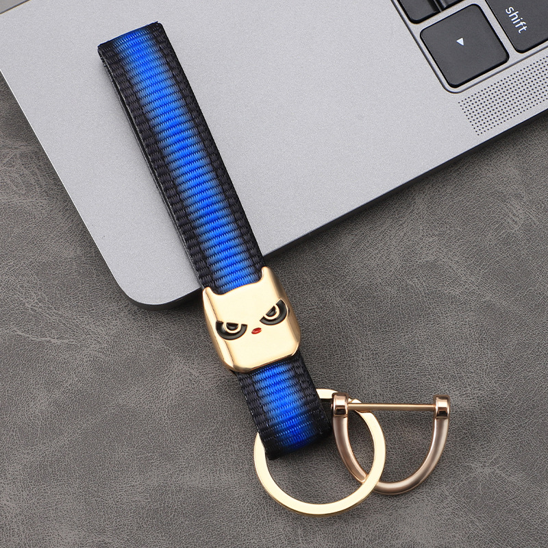 2024 nuevo llavero de coche de dibujos animados cuerda trenzada llavero metal aleación de zinc material colgante duradero a prueba de pérdidas