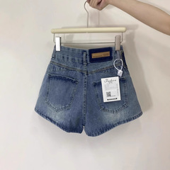 レトロな縁のデニムの半ズボンの女性2025夏の新型のハイウエストはゆったりしていて、痩せています。