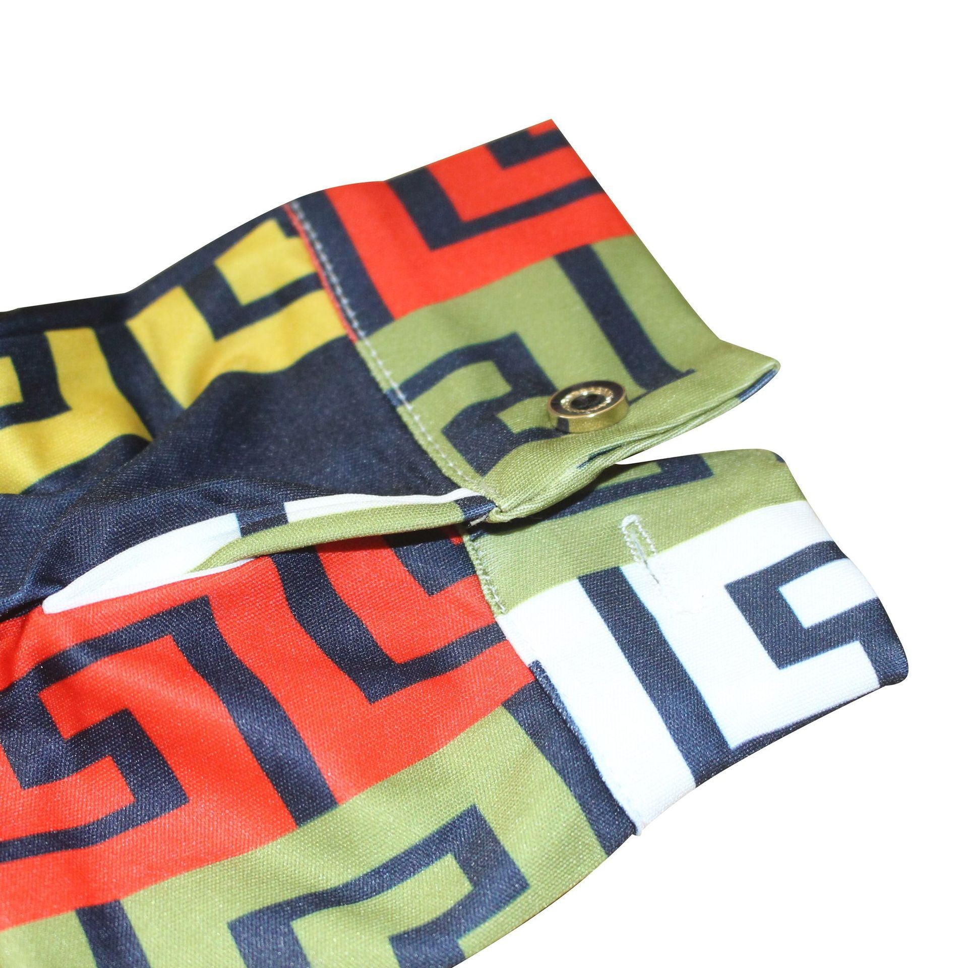 11662077699_913254921