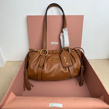 2024�����¿�߼����й���Ӱ���Ƥ�ް�Ҹ�°��ﶬ�͹ŷ���5BG306