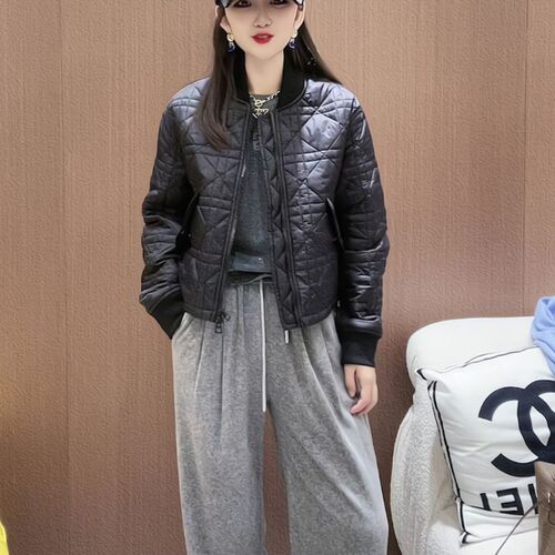 Autumn and Winter Short, Lightweight, Fashionable, Warm Cotton Jacket, Loose and Slimming Cotton Coat, New Cotton Jacket Women