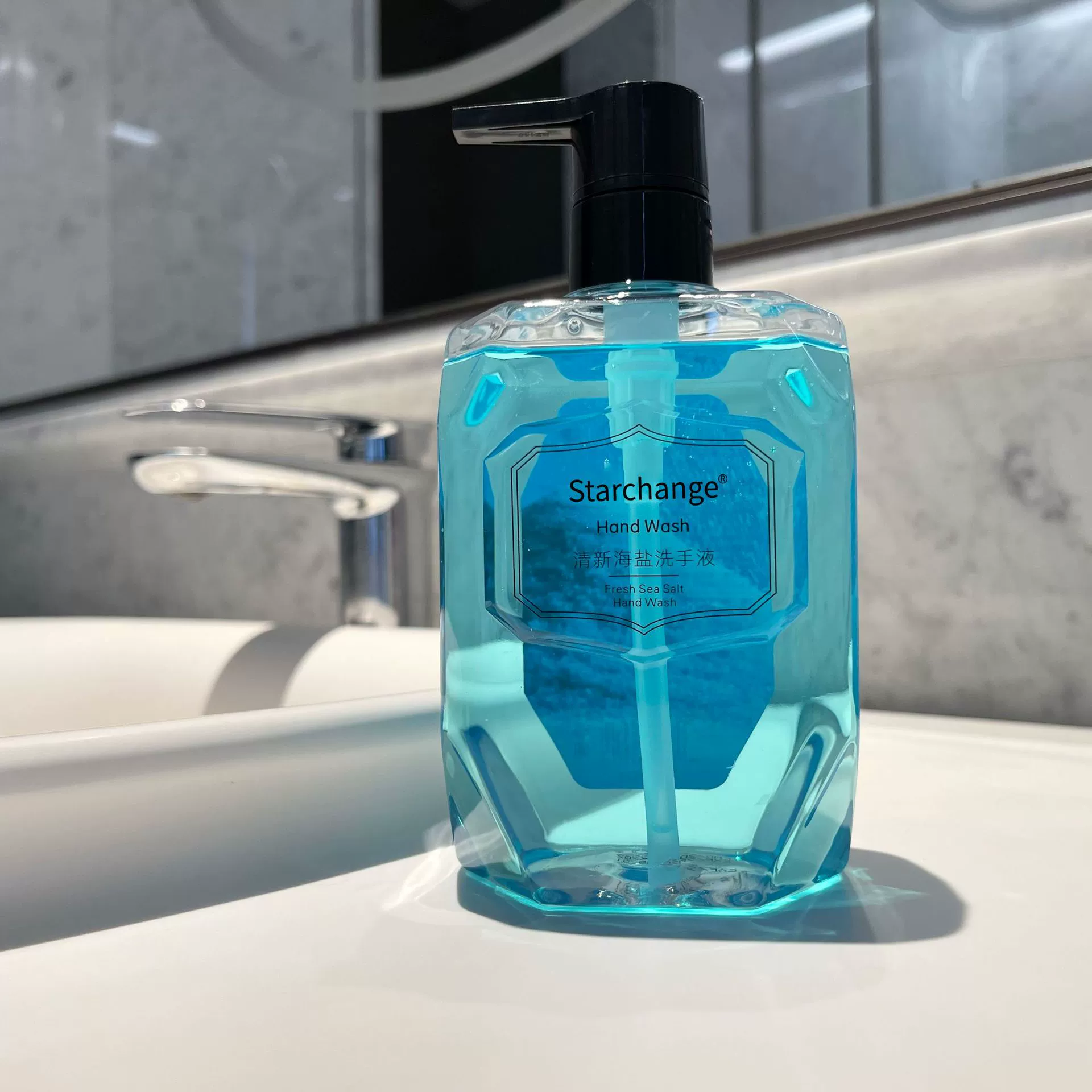 Little Hong Book Свежая морская соль для мытья рук