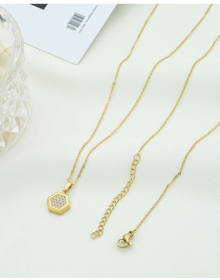 Großhandel Schmuck Einfacher Stil Geometrisch Titan Stahl Zirkon Überzug Halskette Mit Anhänger display picture 5