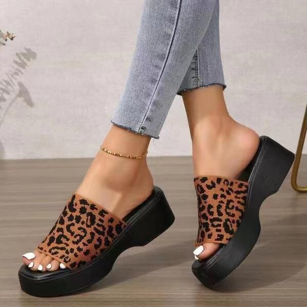 in stock Foreign Trade plus size Slippers Women's 2025 New European and American Foreign Trade Wedge Thick Bottom Fashion Casual Slippers