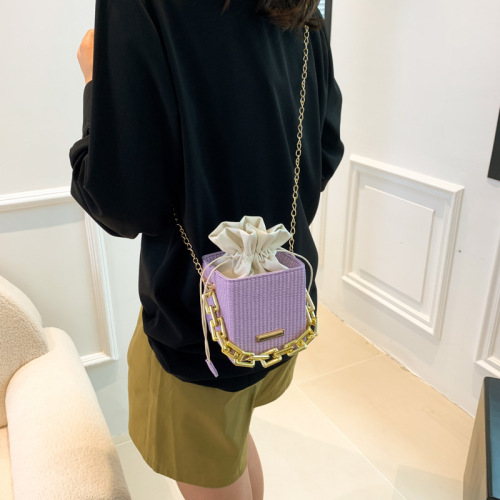 Casual Crossbody Bag Popular Chain Bag Women's Fashion New Bucket Bag  Autumn Niche Simple Shoulder Bag