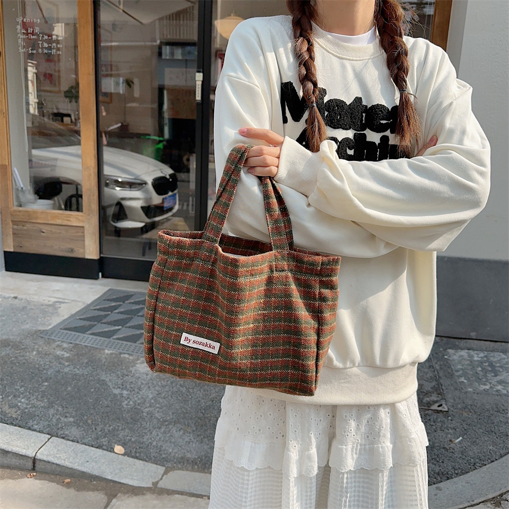 311021 Simple ins retro style woolen multi-color handbag for women, 2023 new checkered autumn and winter women's bag undefined