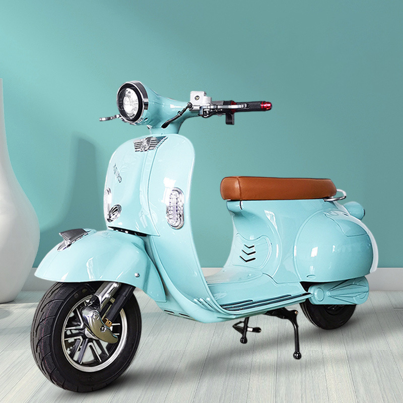 Roman Holiday Electric Vehicle Export Retro Motorcycle Internet Celebrity Battery Vehicle Leisure Scooter Scooter High Speed