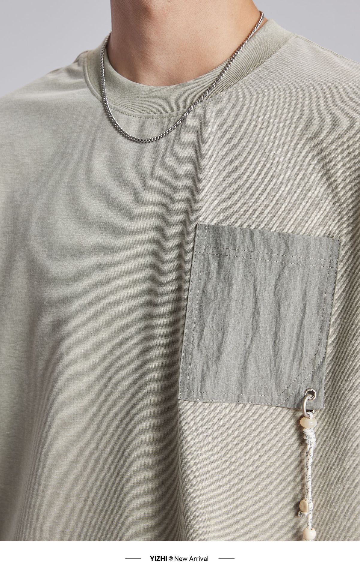Áo thun nam cổ tròn tay ngắn chất liệu cotton thoáng mát, form rộng thả vai, túi đắp phối màu đính cườm — đen chi tiết 13
