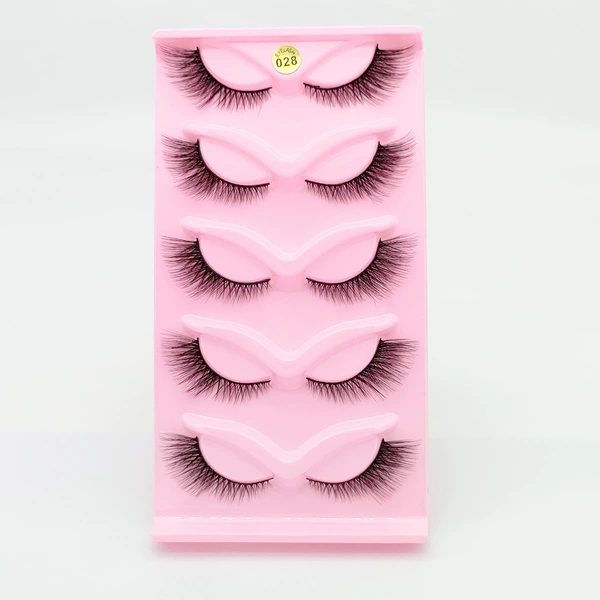 028